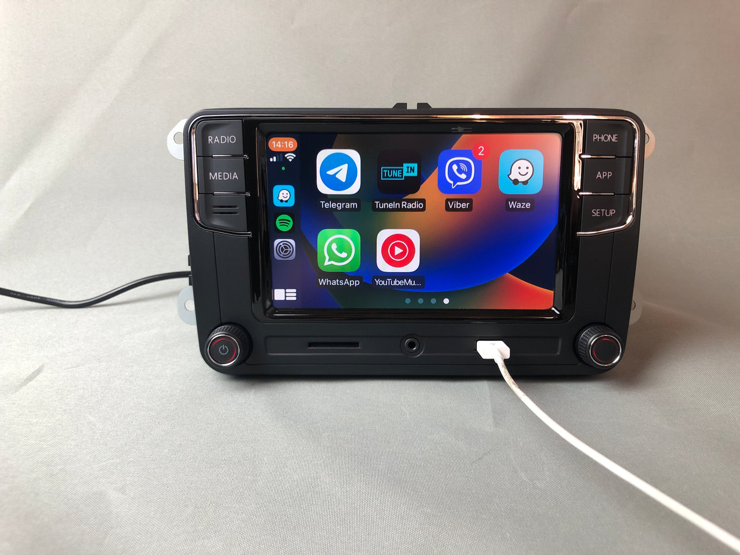 Volkswagen VW RCD 330 Système de navigation automobile CarPlay et Android Multimédia AUX GPS
