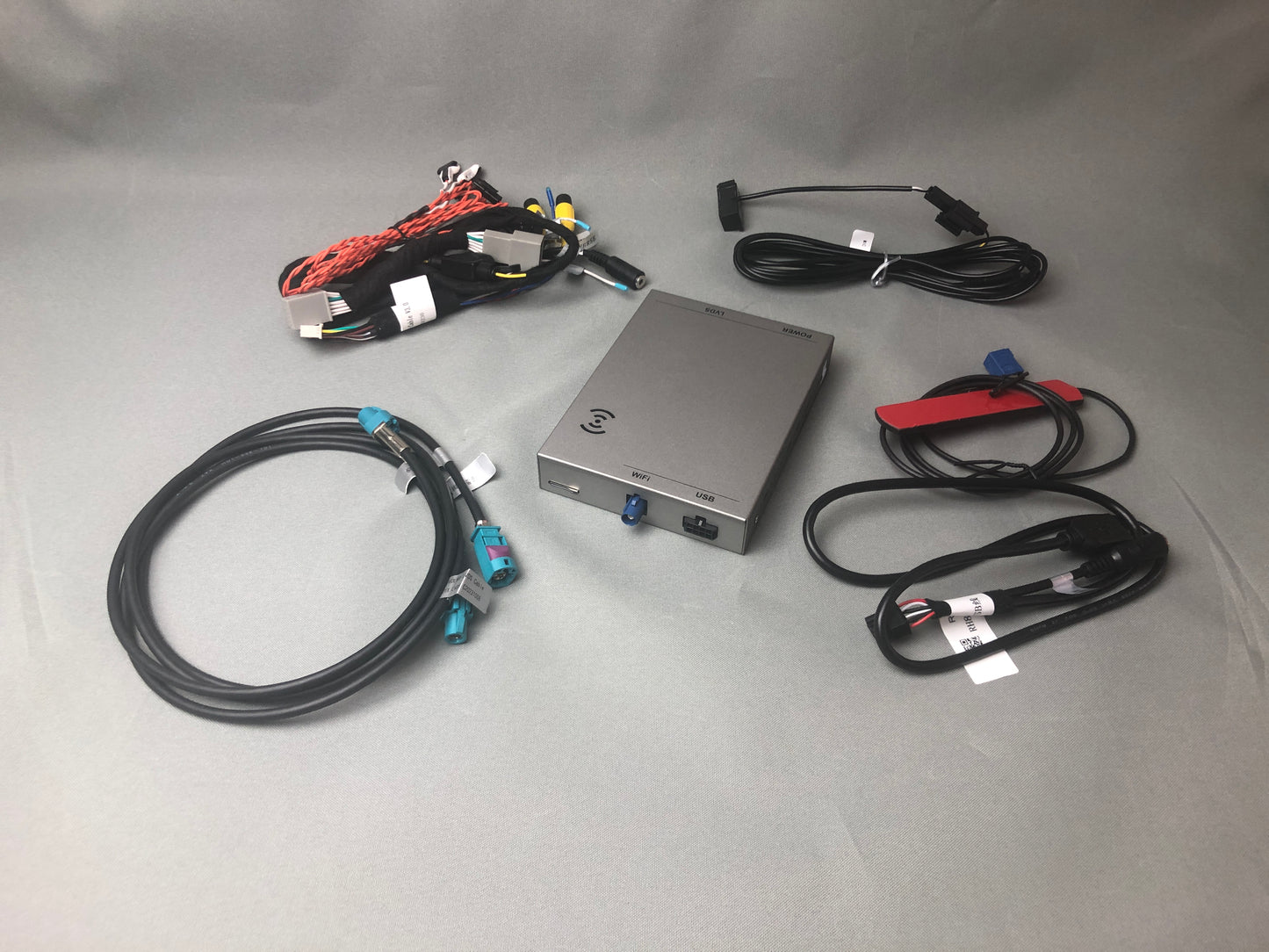 Adaptateur d'interface de voiture Android Auto CarPlay Box pour Volvo XC90 XC60 XC40 S90 S60 V60 V90