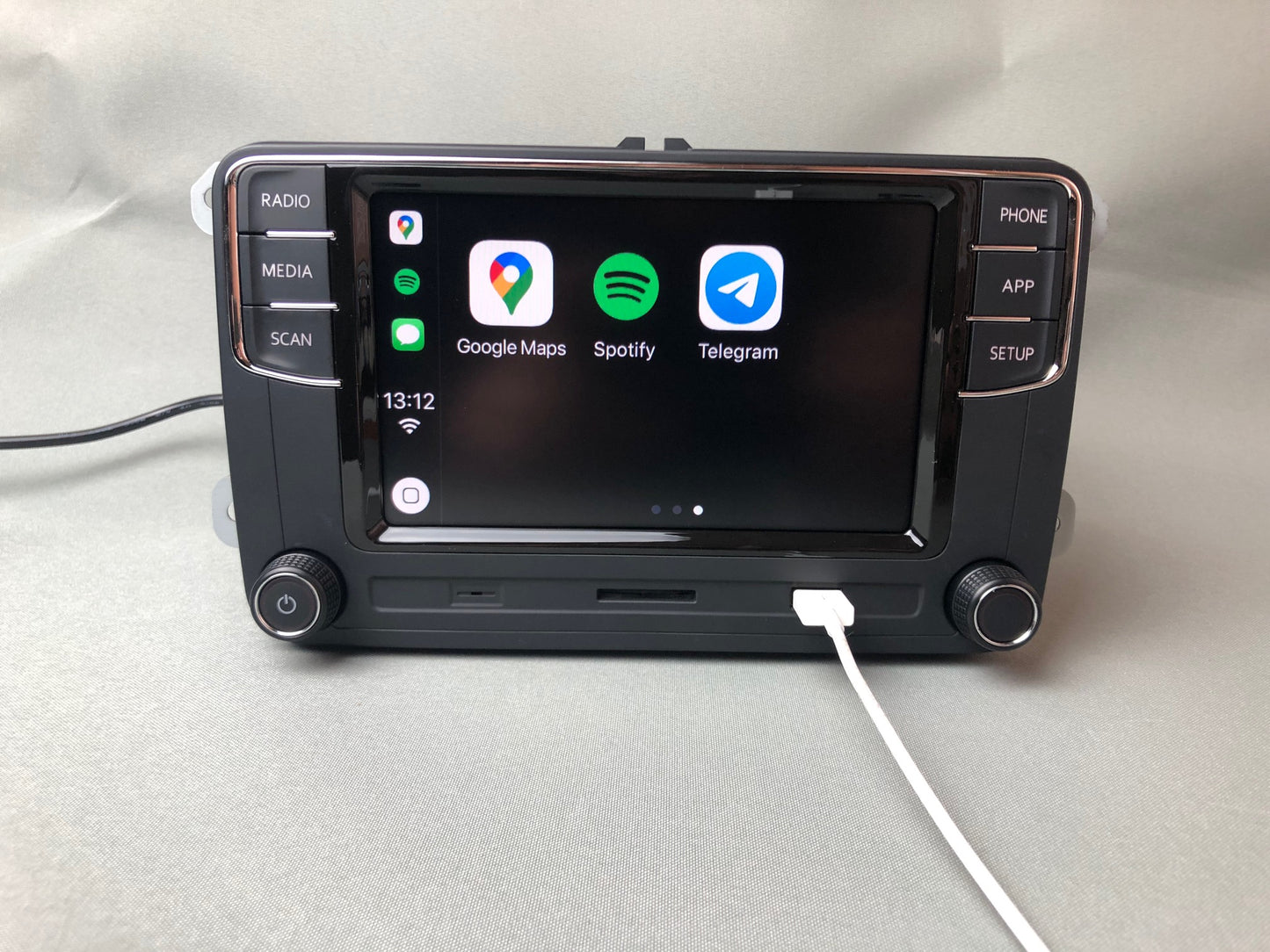 Volkswagen VW RCD 330G CarPlay et système de navigation de voiture Android GPS multimédia