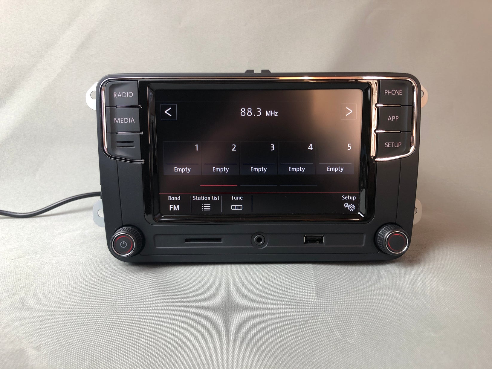Volkswagen VW RCD 330 CarPlay and Android Car Navigation System Multim ...