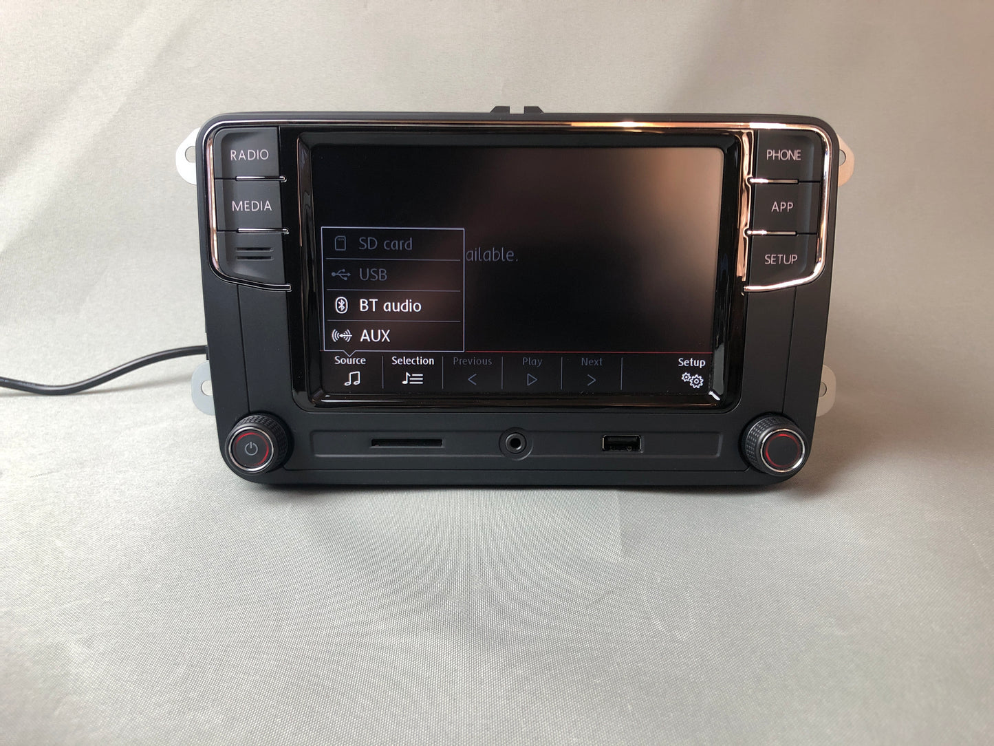 Volkswagen VW RCD 330 CarPlay and Android Car Navigation System Multimedia AUX GPS