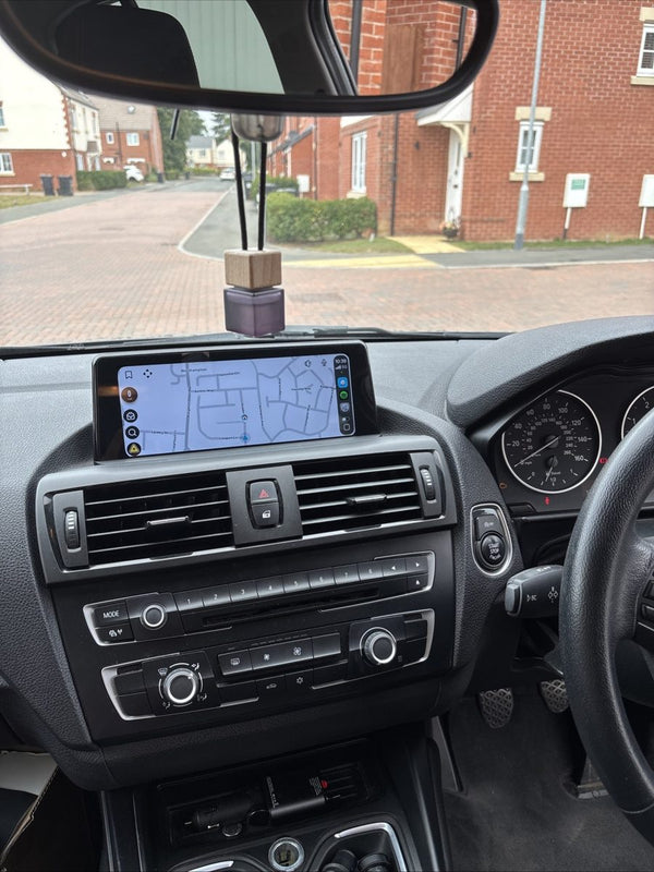 Customer photo: BMW 1 / 2 Series F20 CarPlay screen