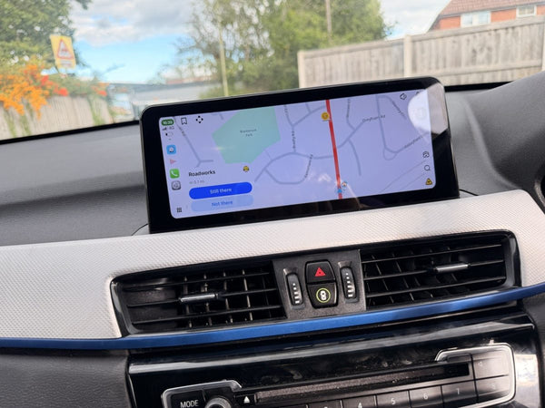 Customer photo: BMW X1 / X2 F48 CarPlay screen