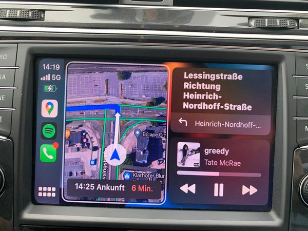 Customer photo: VW MIB CarPlay box